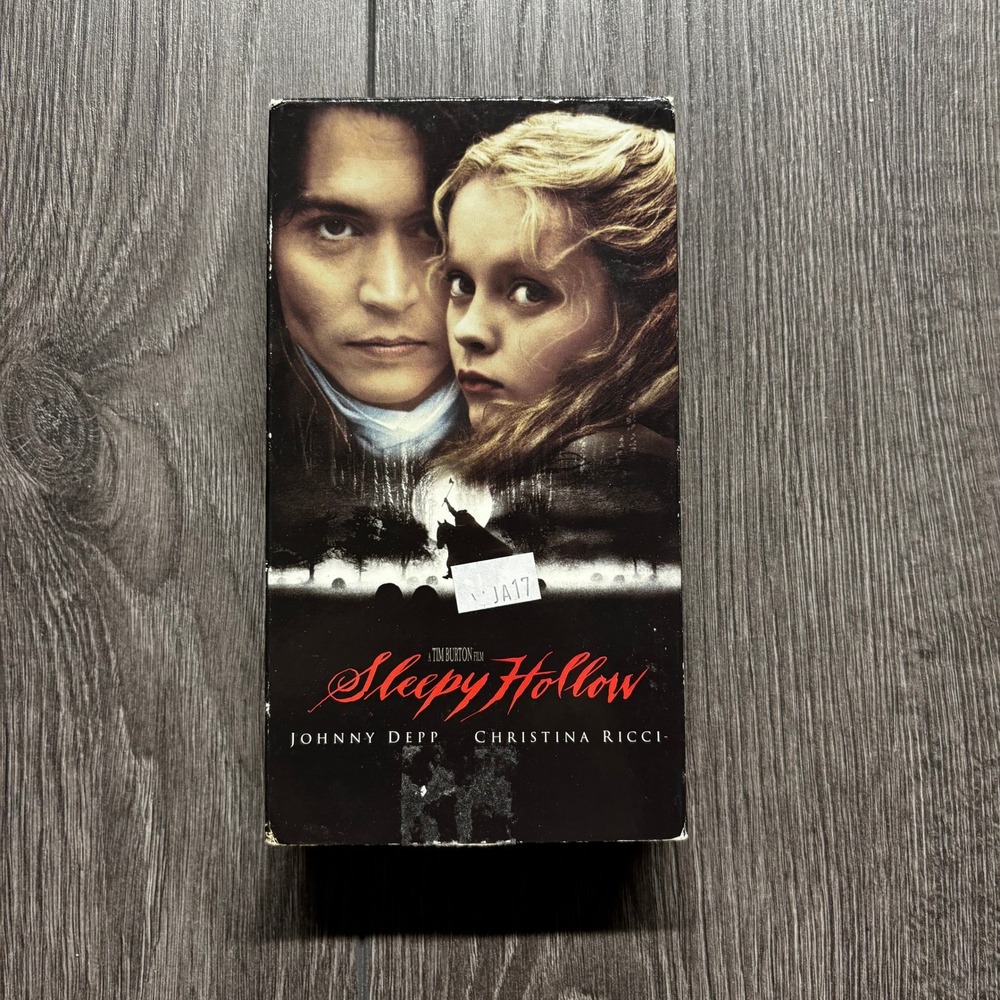 Sleepy Hollow VHS 1999 Tim Burton Johnny Depp Christina Ricci Blockbuster Case